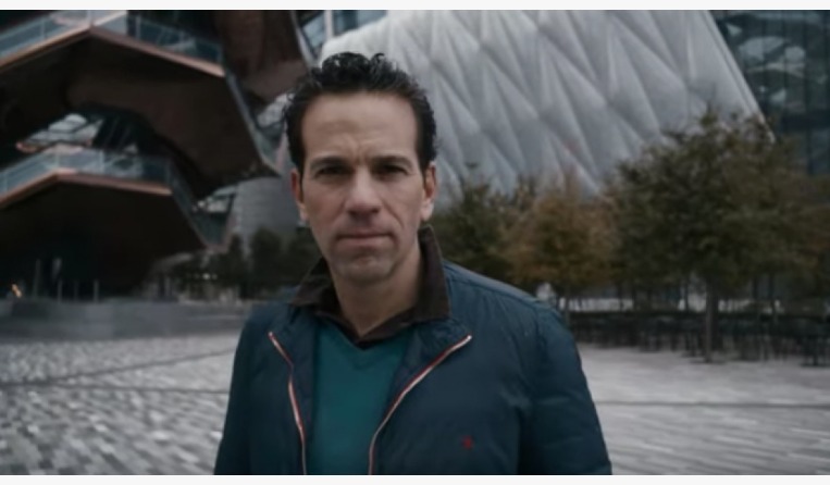 Crea Loret de Mola medio LatinUs