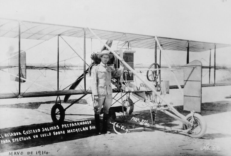 El Avión Sonora surcó los aires en 1913, luego de ser traído desde los Estados Unidos.