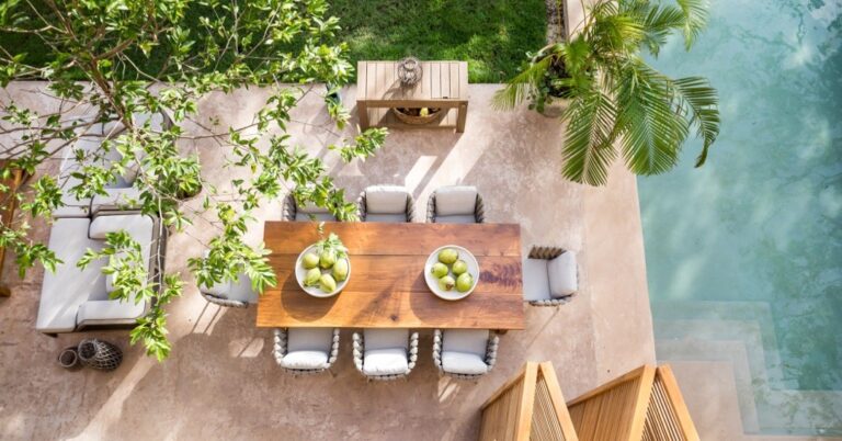 Corasol, tema de Hugo Salinas Sada