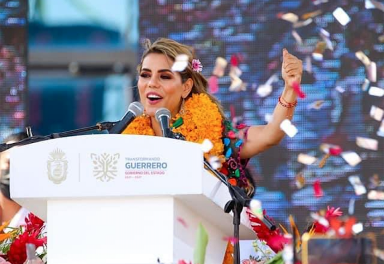Evelyn Salgado rindió protesta como primera gobernadora de Guerrero.