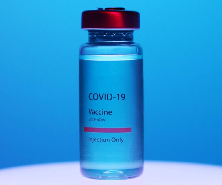 El 91.7% de efectividad mostrado por la vacuna de CanSinoBIO, marca un hito de acuerdo con Luis Doporto Alejandre.