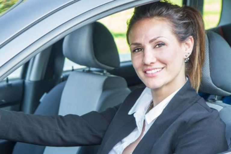 El leasing brinda opciones a las PyMEs sin descapitalizarlas, asegura Hassan Mansur González.