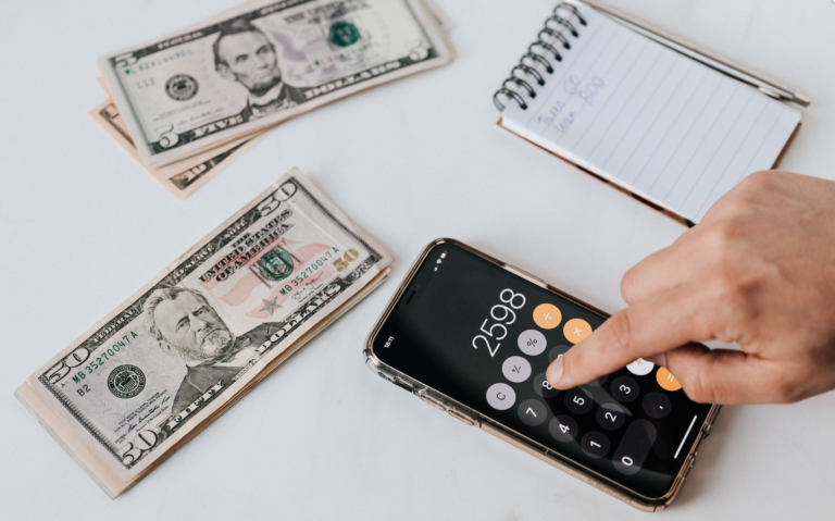 Tenoch Ochoa reitera que una vejez digna es posible con "Millas para e Retiro".