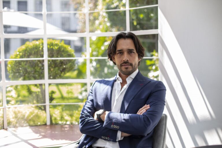 Prosperidad en bancos comunitarios e impulsó por BaaS: Oscar Reyes de la Campa