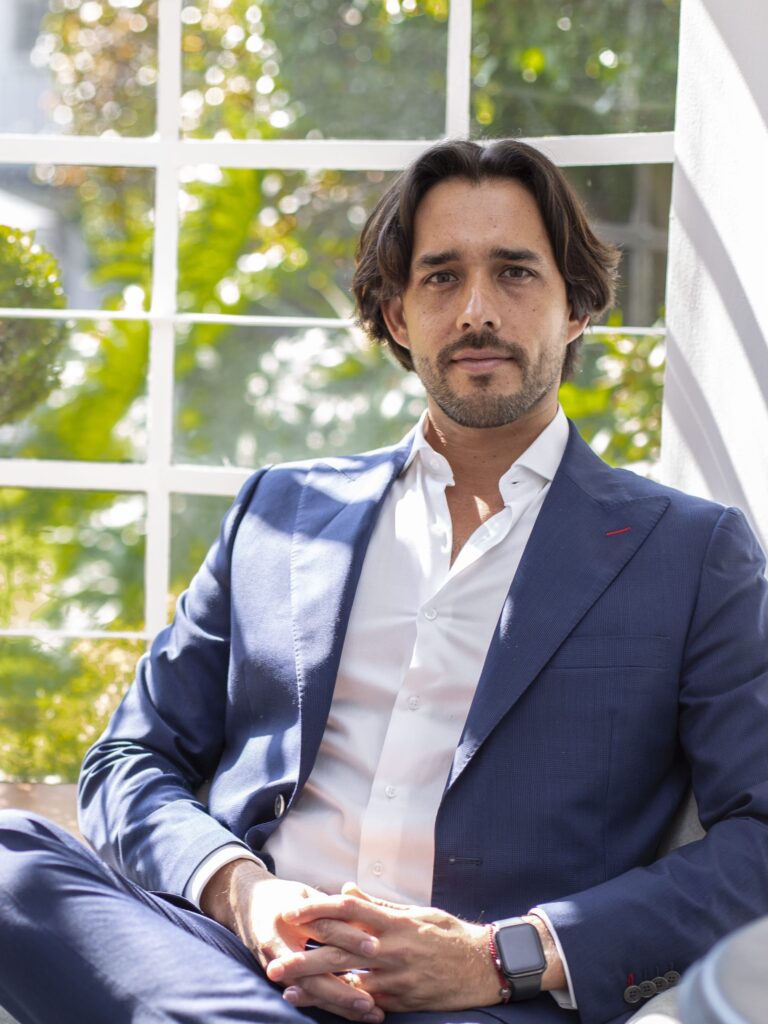 Oscar Reyes de la Campa: La huella de la IA se expande utilizando algoritmos inteligentes