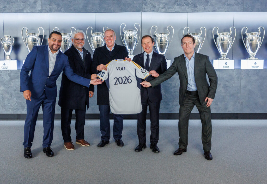 Volt, la bebida energizante de Grupo AJE empresa líder en el segmento de bebidas con presencia en más de 18 países, se convirtió en el nuevo patrocinador oficial del Real Madrid, en países específicos, entre ellos México.