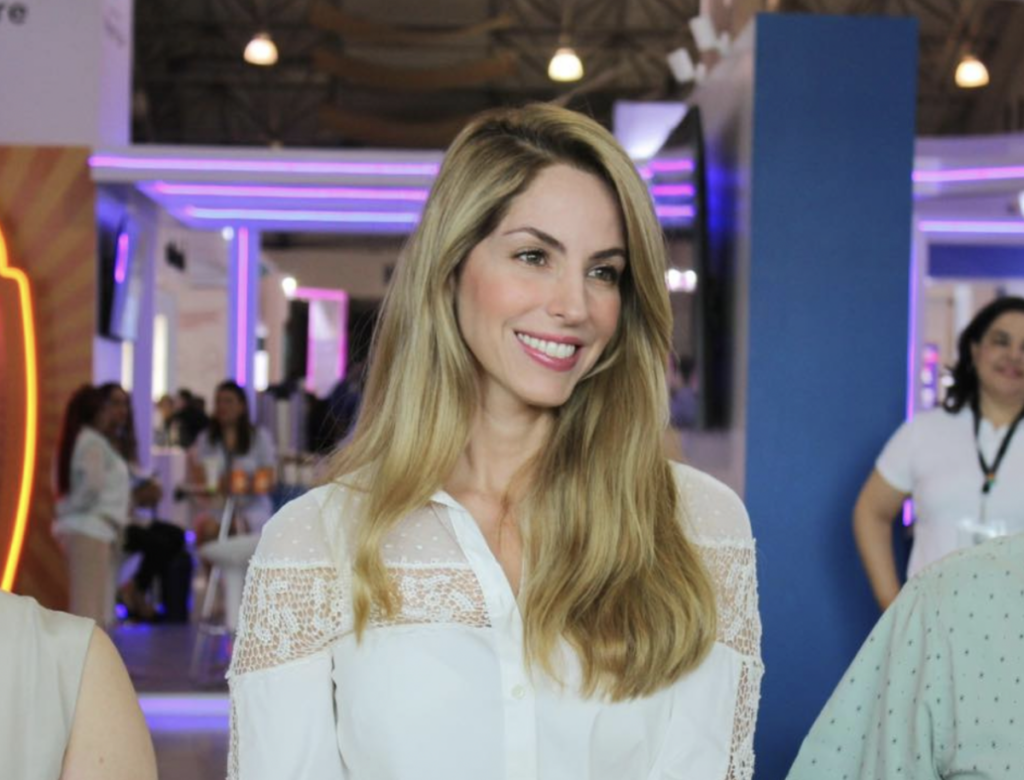 Patricia Lobeira subrayó que el Carnaval de Veracruz se encuentra a un mes aproximado de su realización.