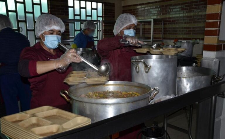 Corporativo Kosmos implementa Distintivo H en cárceles