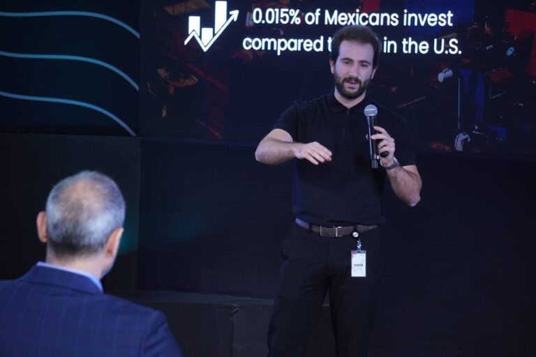 Banco Azteca conecta innovación y futuro en competencia fintech