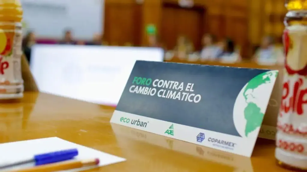 Convoca AJEMEX a actuar contra los desafíos climáticos