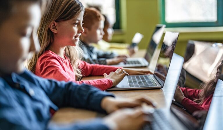 Gemini lanza Aprendizaje Guiado: la IA que ayuda a estudiar sin reemplazar al maestro