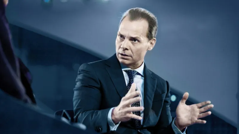 Olegario Vázquez Aldir fortalece competitividad global con economía circular