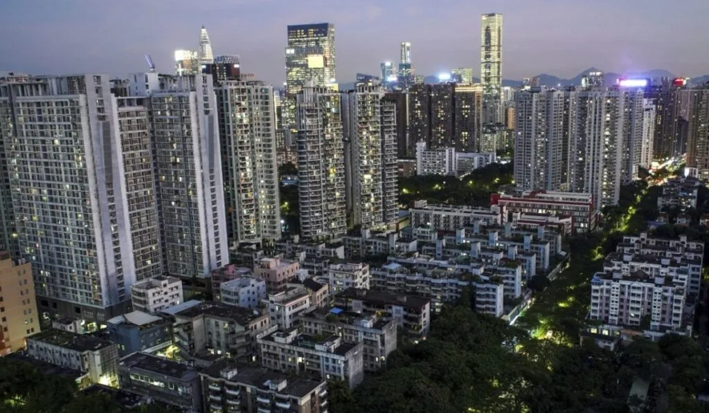 El nuevo empleo que solo podía existir en los rascacielos de China