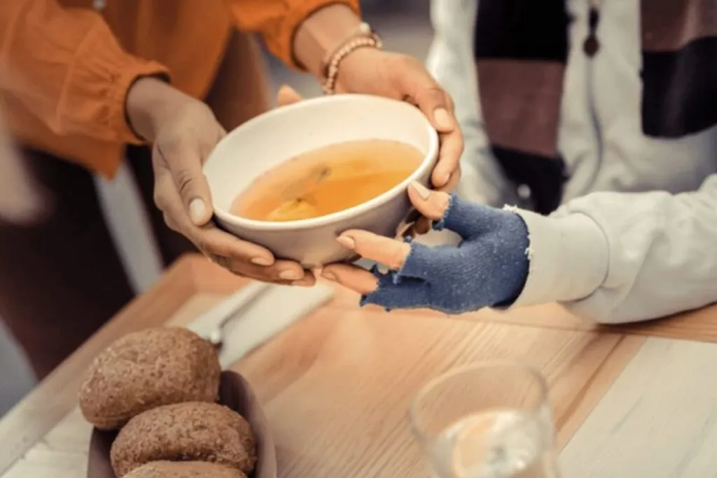 Gracias a las colaboraciones de La Cosmopolitana, miles de familias reciben insumos alimentarios de calidad.