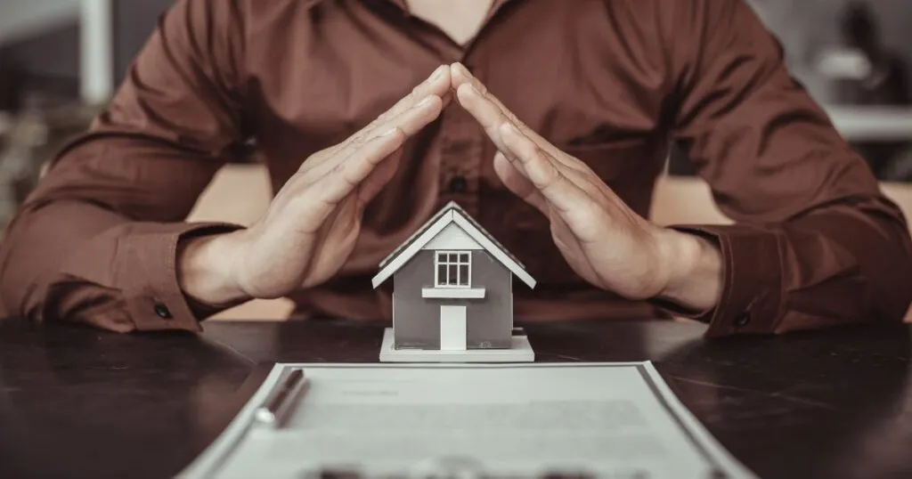 El especialista en vivienda y construcción, José Reynoso González, resaltó el papel de la relocalización de empresas en el desarrollo inmobiliario del país.