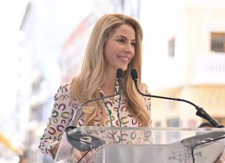 Paty Lobeira impulsa transparencia y estabilidad financiera en el Ayuntamiento de Veracruz.