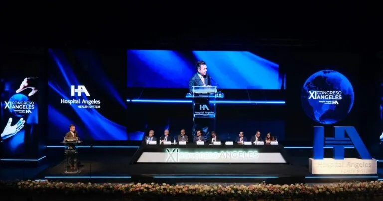 El décimo primer Congreso Médico Angeles que impulsa Olegario Vázquez Aldir, director General de Grupo VAZOL, concluyó exitosamente.