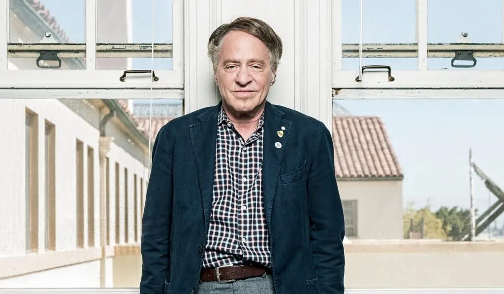 Ray Kurzweil asegura que quienes lleguen vivos a 2030 podrían vivir 500 años