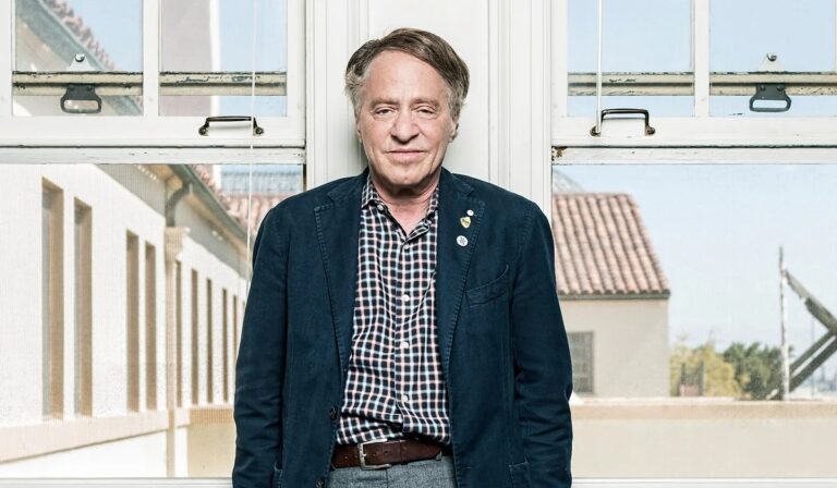 Ray Kurzweil asegura que quienes lleguen vivos a 2030 podrían vivir 500 años