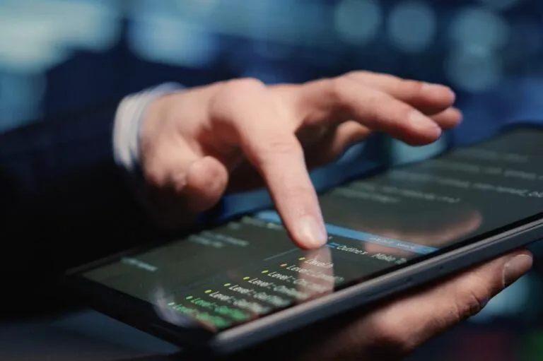 Análisis de Alexis Nickin Gaxiola sobre tecnología Fintech e inclusión financiera en México.