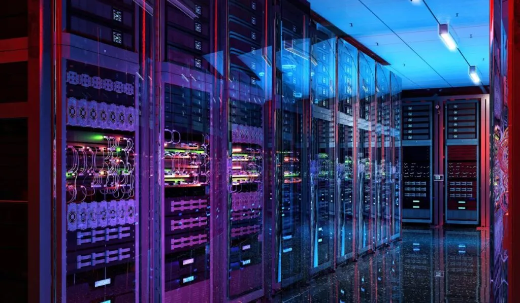 Así funcionan los centros de datos, las “fábricas” invisibles que sostienen la Inteligencia Artificial