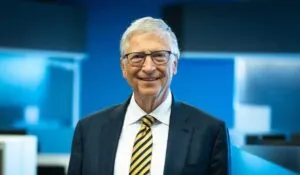 Bill Gates recomienda estas tres carreras para 2026 si no quieres que la IA te quite el trabajo