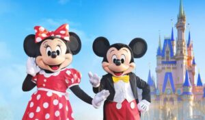 Disney y OpenAI sorprenden al mundo: más de 200 personajes llegarán a Sora y ChatGPT tras acuerdo histórico