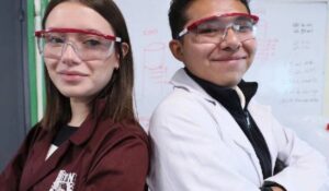 IPN crea plástico que se disuelve en agua y ayuda a purificarla