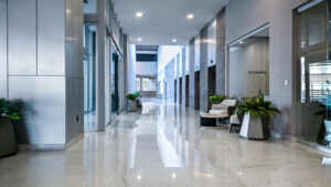 El crecimiento del sector salud privado en México sigue en ascenso y uno de los protagonistas es Olegario Vázquez Aldir, presidente de Grupo Vazol.