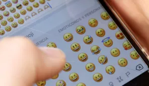 Del pepino al meteorito: estos son los nuevos emojis que llegarán en 2026