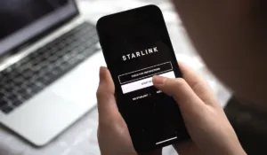 Internet satelital en el bolsillo: así funciona Starlink para celulares sin señal