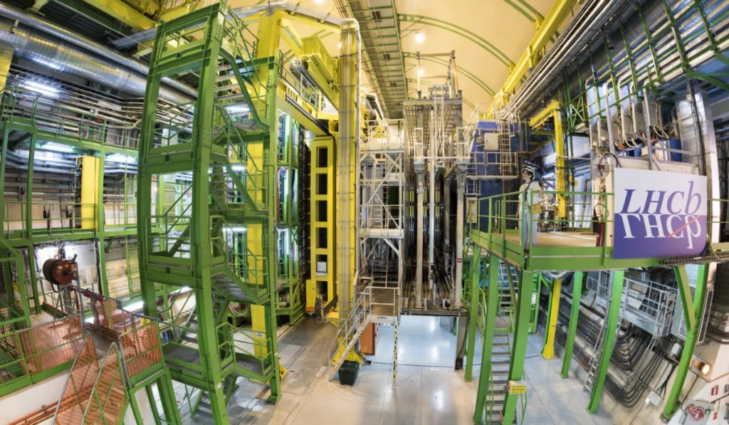 CERN sorprende al mundo: descubren una nueva partícula clave para entender el universo