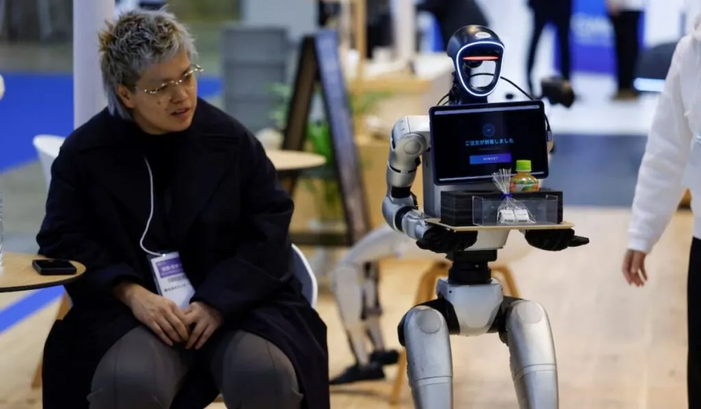 Japón apuesta por robots humanoides: así sería la nueva era de la IA física