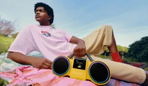 Philips revive los 80: así es Moving Sound, su nueva línea retro de audio