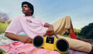 Philips revive los 80: así es Moving Sound, su nueva línea retro de audio