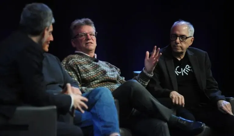 De adolescente a leyenda: el empleado que ha vivido los 50 años de Apple desde dentro