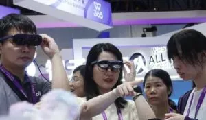 China acelera el futuro: lentes con IA ya están en la vida diaria y apuntan al consumo masivo