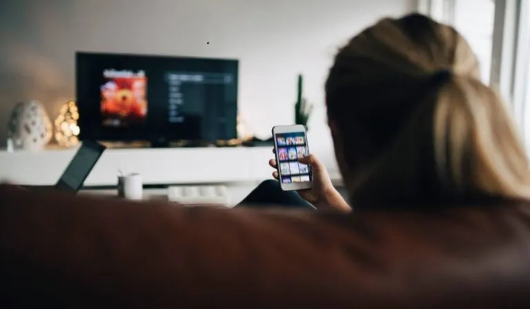 ¿Cansados del mundo digital? Generación Z sueña con volver a una vida sin redes sociales