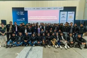 Cuando la tecnología se vuelve cercana: así fue el hackathon de Banco Azteca que busca cambiar tu relación con el dinero