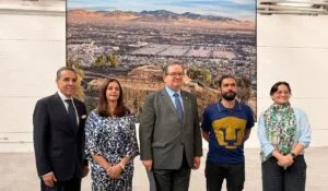 UNAM y Banco Azteca revelan exposición "Patrimonio: Agua y Fuego" de Santiago Arau