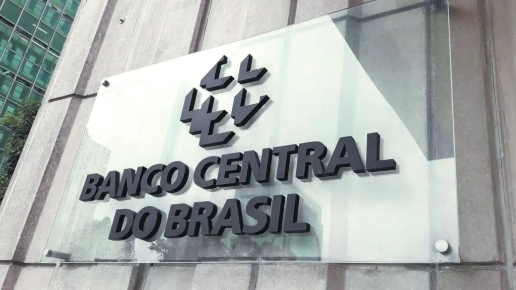 Bancos de Brasil invierten en tecnología, inteligencia artificial y ciberseguridad para fortalecer la banca digital.