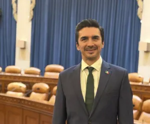 Alejandro Martínez Araiza sostuvo que el modelo basado en mano de obra de bajo costo ha generado consecuencias económicas y sociales.