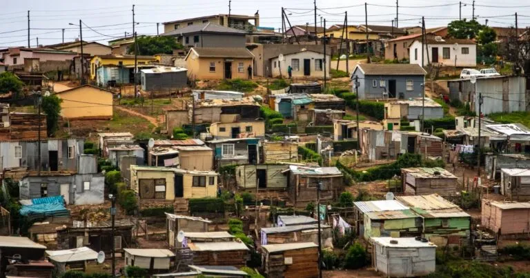 Con diseño y planeación, viviendas reducen vulnerabilidades: Mauricio Cueva Sada.