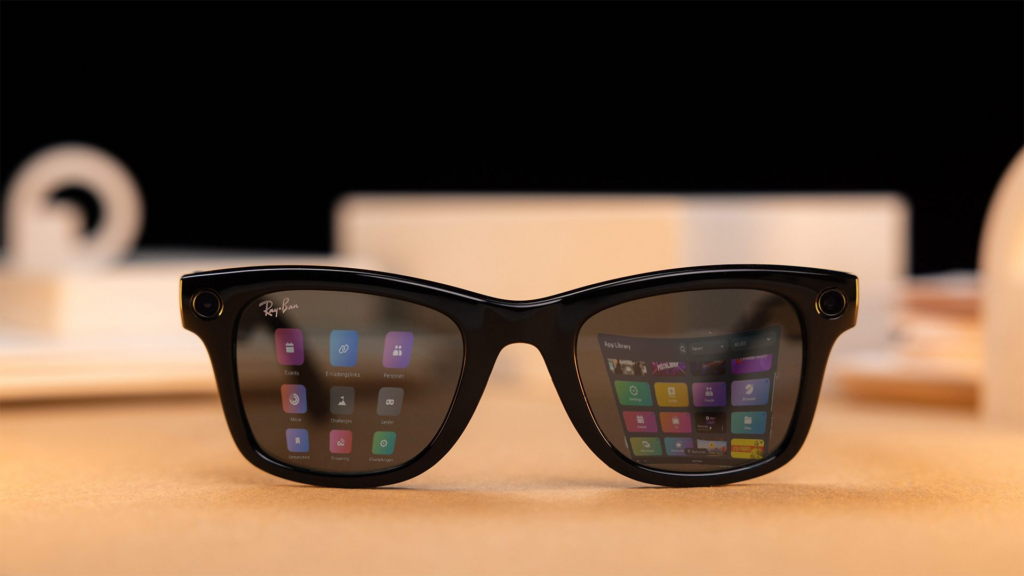 Fotografía editorial futurista de una persona utilizando lentes inteligentes de diseño minimalista en una ciudad moderna, con una representación sutil de indicaciones digitales integradas en su campo visual.